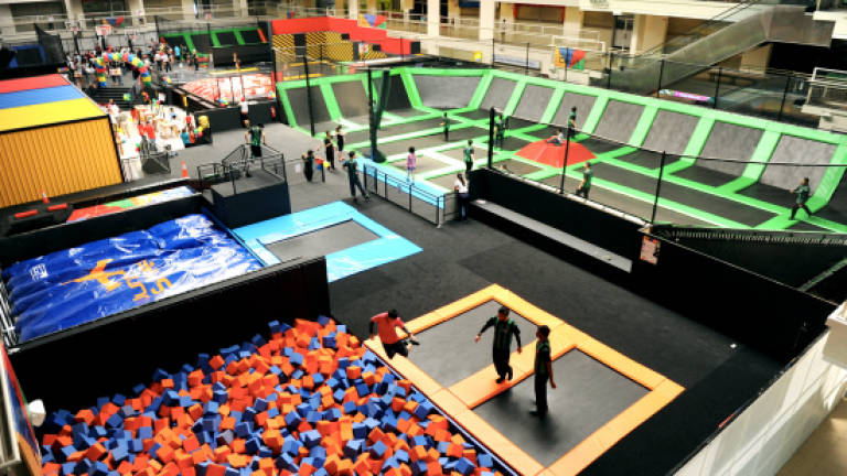 https://mdw-travel-data-us-east-1.s3.amazonaws.com/img/country/Malaysia/Jump-Street-Trampoline-Park/img_02.jpg