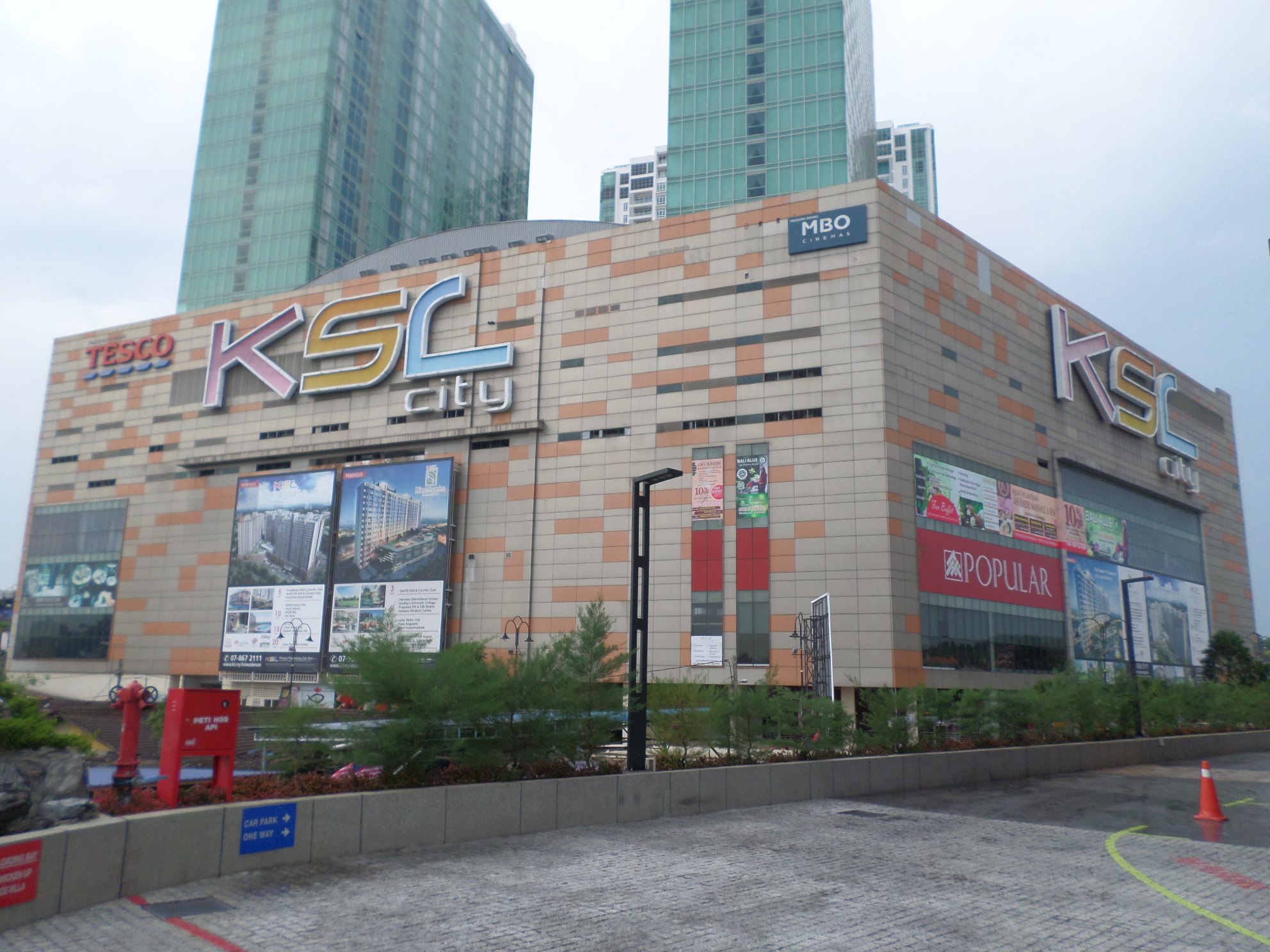 https://mdw-travel-data-us-east-1.s3.amazonaws.com/img/country/Malaysia/KSL-City-Mall/img_03.jpg