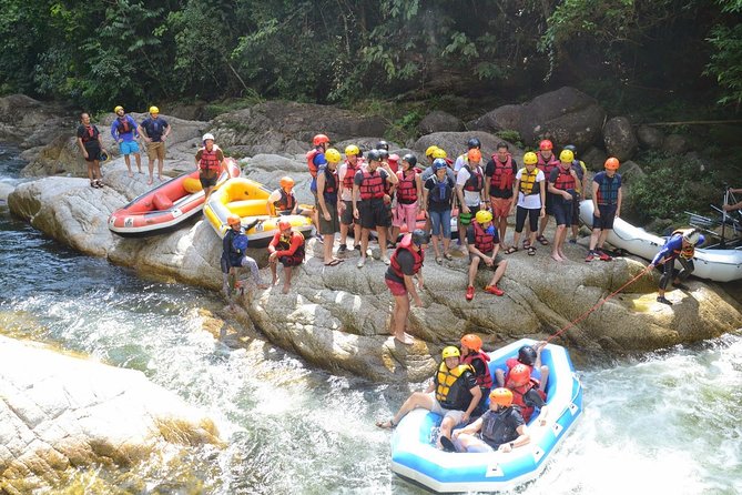 https://mdw-travel-data-us-east-1.s3.amazonaws.com/img/country/Malaysia/Kampar-White-Water-Rafting/img_03.jpg