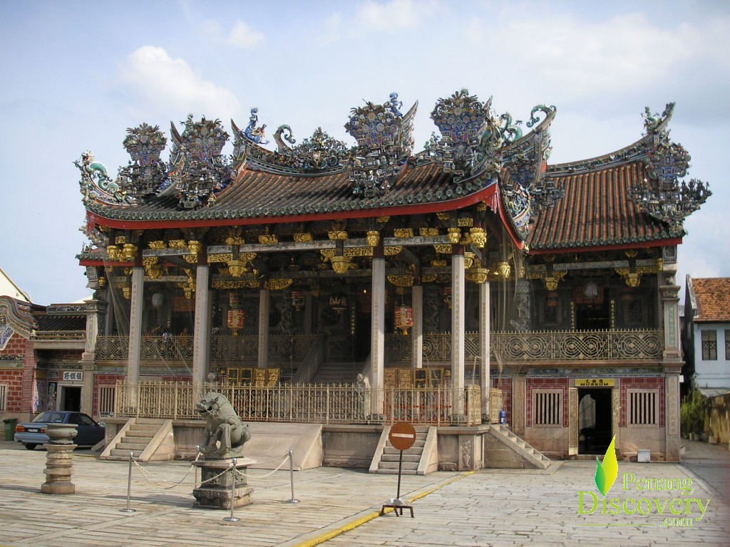 https://mdw-travel-data-us-east-1.s3.amazonaws.com/img/country/Malaysia/Khoo-Kongsi/img_00.jpg