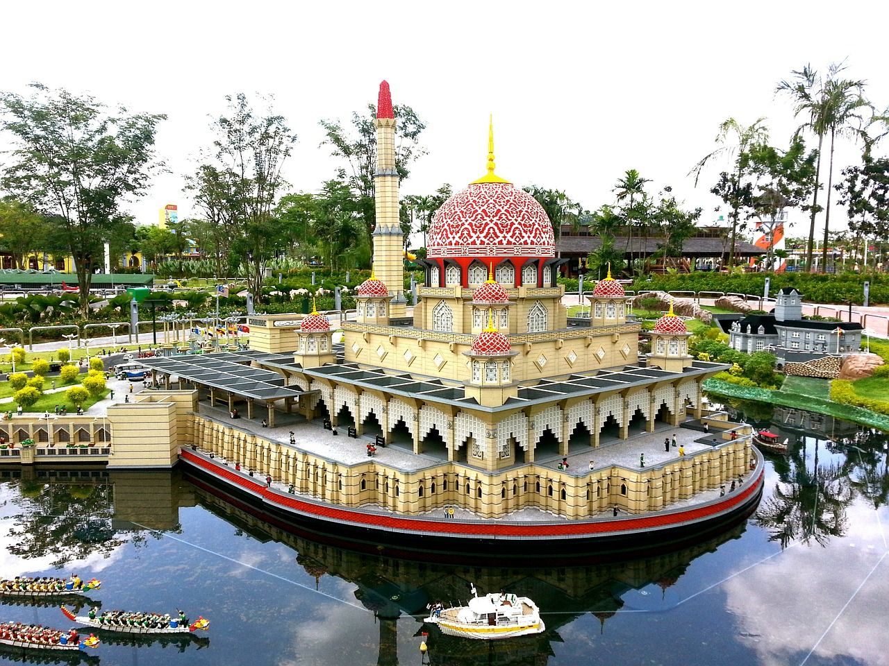 https://mdw-travel-data-us-east-1.s3.amazonaws.com/img/country/Malaysia/Legoland-Malaysia/img_05.jpg
