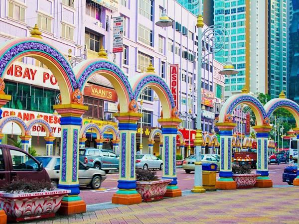 https://mdw-travel-data-us-east-1.s3.amazonaws.com/img/country/Malaysia/Little-India/img_00.jpg