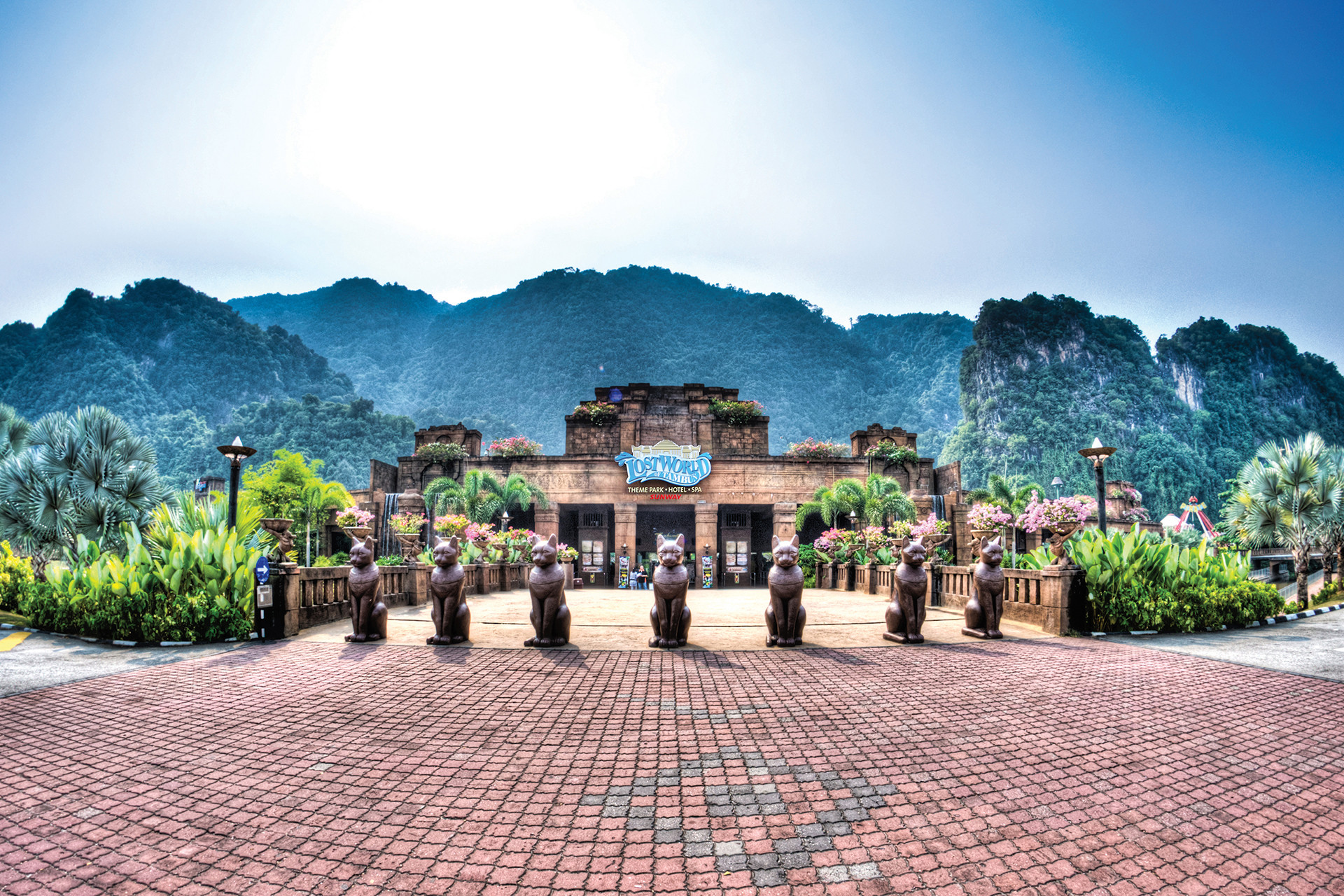 https://mdw-travel-data-us-east-1.s3.amazonaws.com/img/country/Malaysia/Lost-World-of-Tambun/img_02.jpg