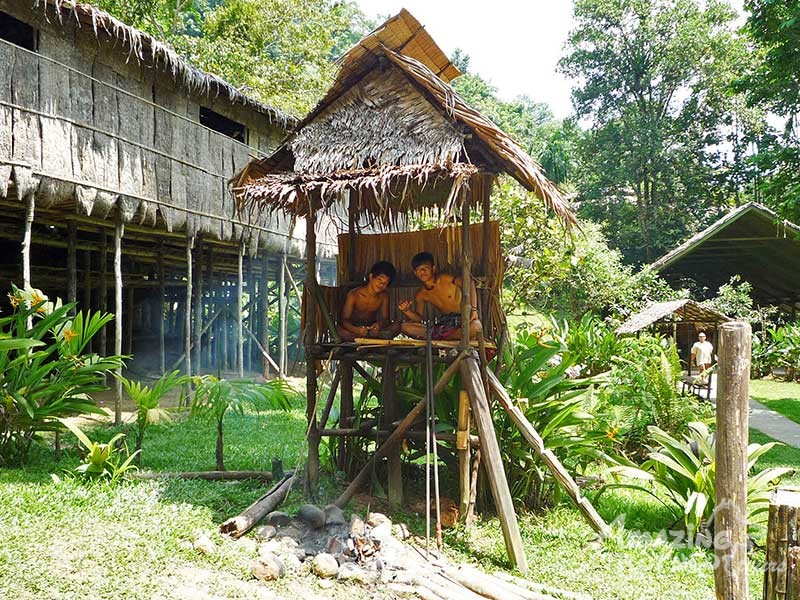 https://mdw-travel-data-us-east-1.s3.amazonaws.com/img/country/Malaysia/Mari-Mari-Cultural-Village/img_01.jpg