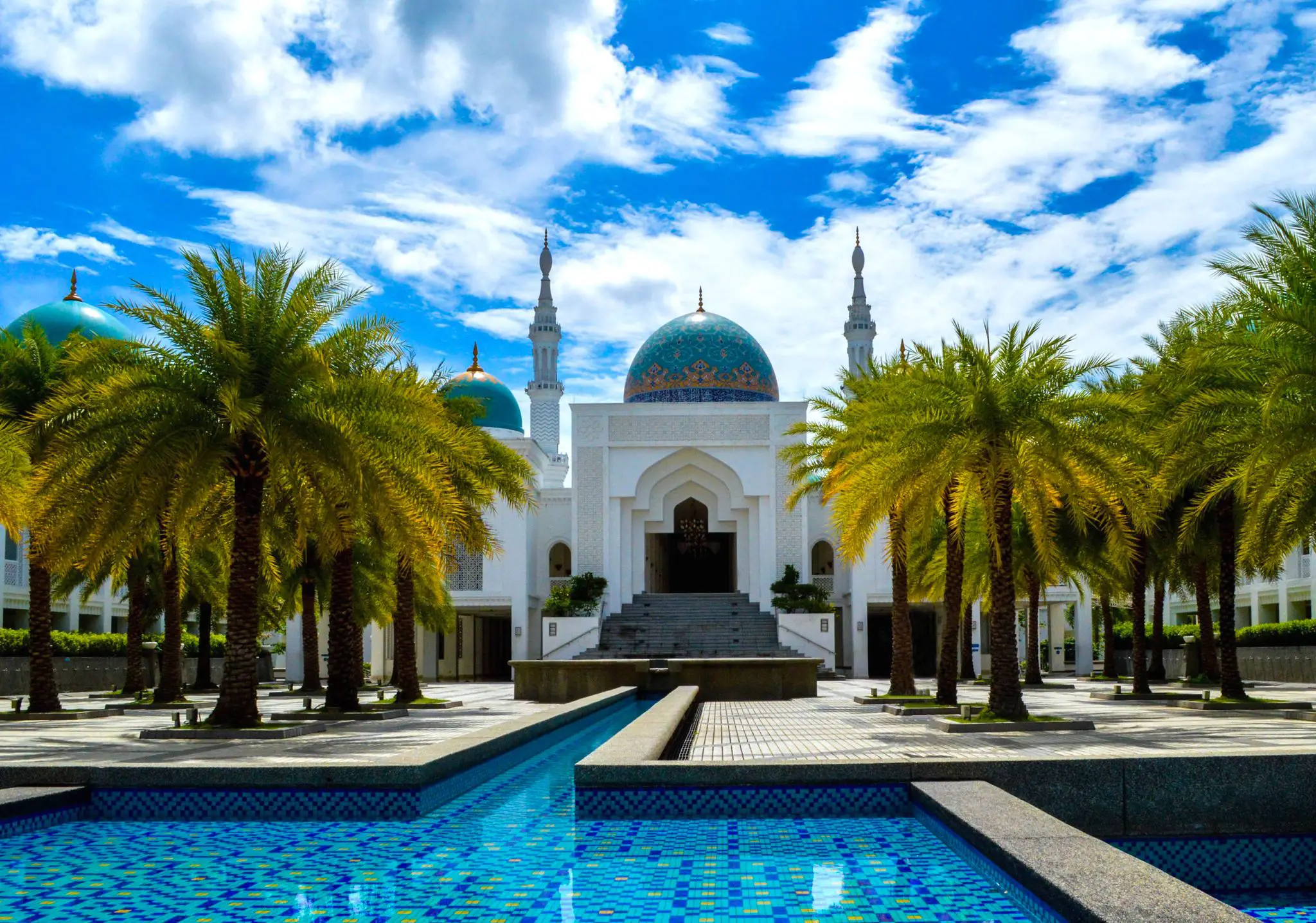 https://mdw-travel-data-us-east-1.s3.amazonaws.com/img/country/Malaysia/Masjid-Ahmadiah/img_03.jpg