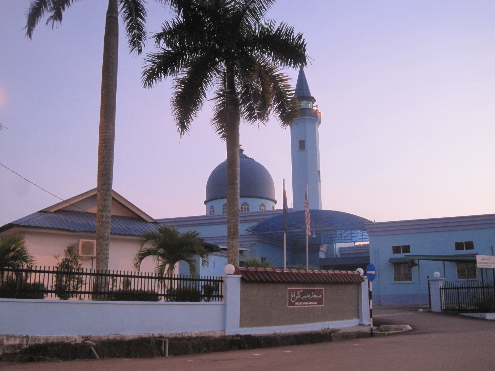https://mdw-travel-data-us-east-1.s3.amazonaws.com/img/country/Malaysia/Masjid-Jamek-Bandar-Dato-Onn/img_05.jpg