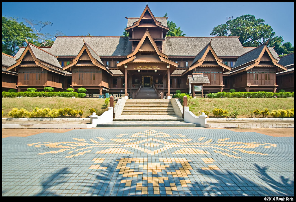 https://mdw-travel-data-us-east-1.s3.amazonaws.com/img/country/Malaysia/Melaka-Sultanate-Palace-Museum/img_03.jpg