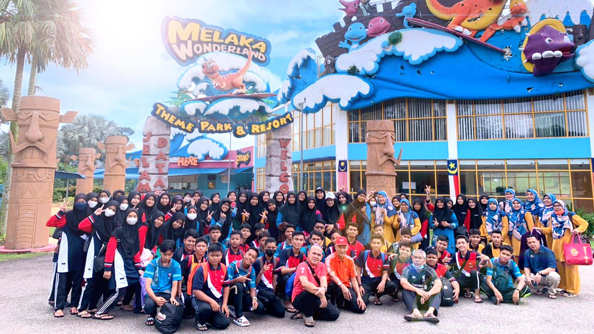 https://mdw-travel-data-us-east-1.s3.amazonaws.com/img/country/Malaysia/Melaka-Wonderland-Water-Theme-Park/img_02.jpg