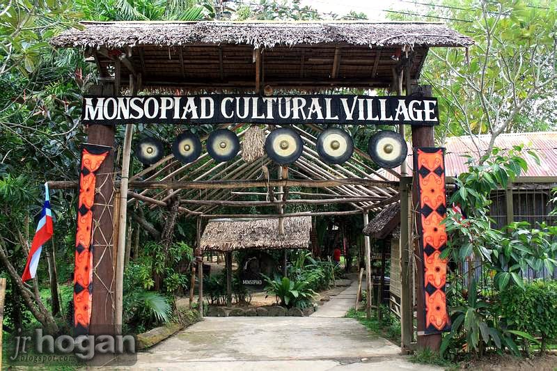 https://mdw-travel-data-us-east-1.s3.amazonaws.com/img/country/Malaysia/Monsopiad-Cultural-Village/img_01.jpg