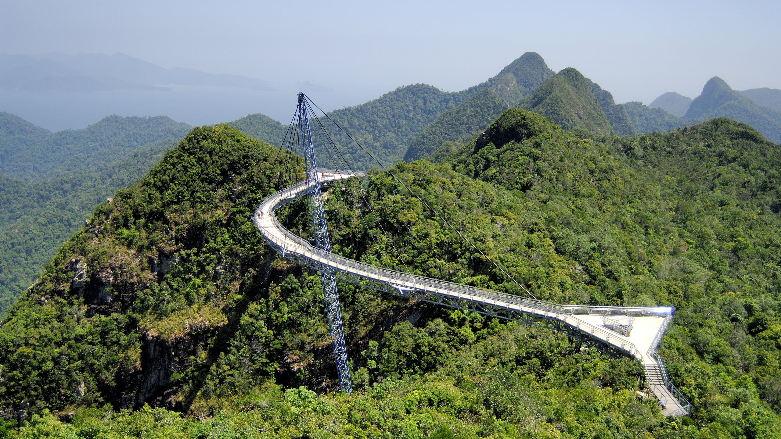 https://mdw-travel-data-us-east-1.s3.amazonaws.com/img/country/Malaysia/Padang-Matsirat/img_01.jpg