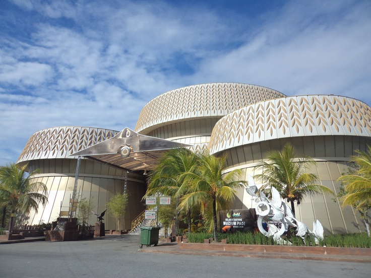 https://mdw-travel-data-us-east-1.s3.amazonaws.com/img/country/Malaysia/Paddy-Museum/img_01.jpg