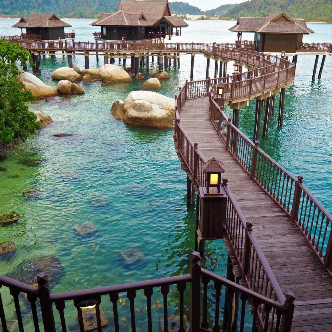 https://mdw-travel-data-us-east-1.s3.amazonaws.com/img/country/Malaysia/Pangkor-Island/img_01.jpg