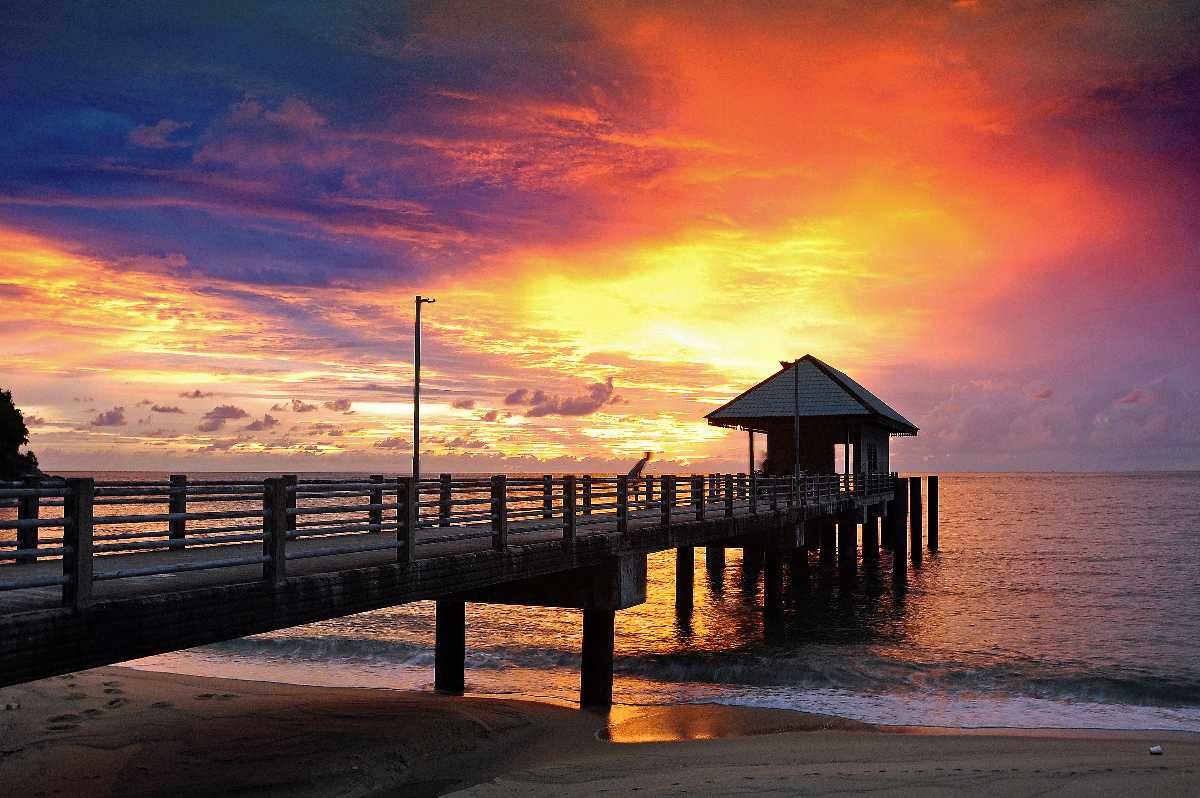 https://mdw-travel-data-us-east-1.s3.amazonaws.com/img/country/Malaysia/Pangkor-Island/img_02.jpg