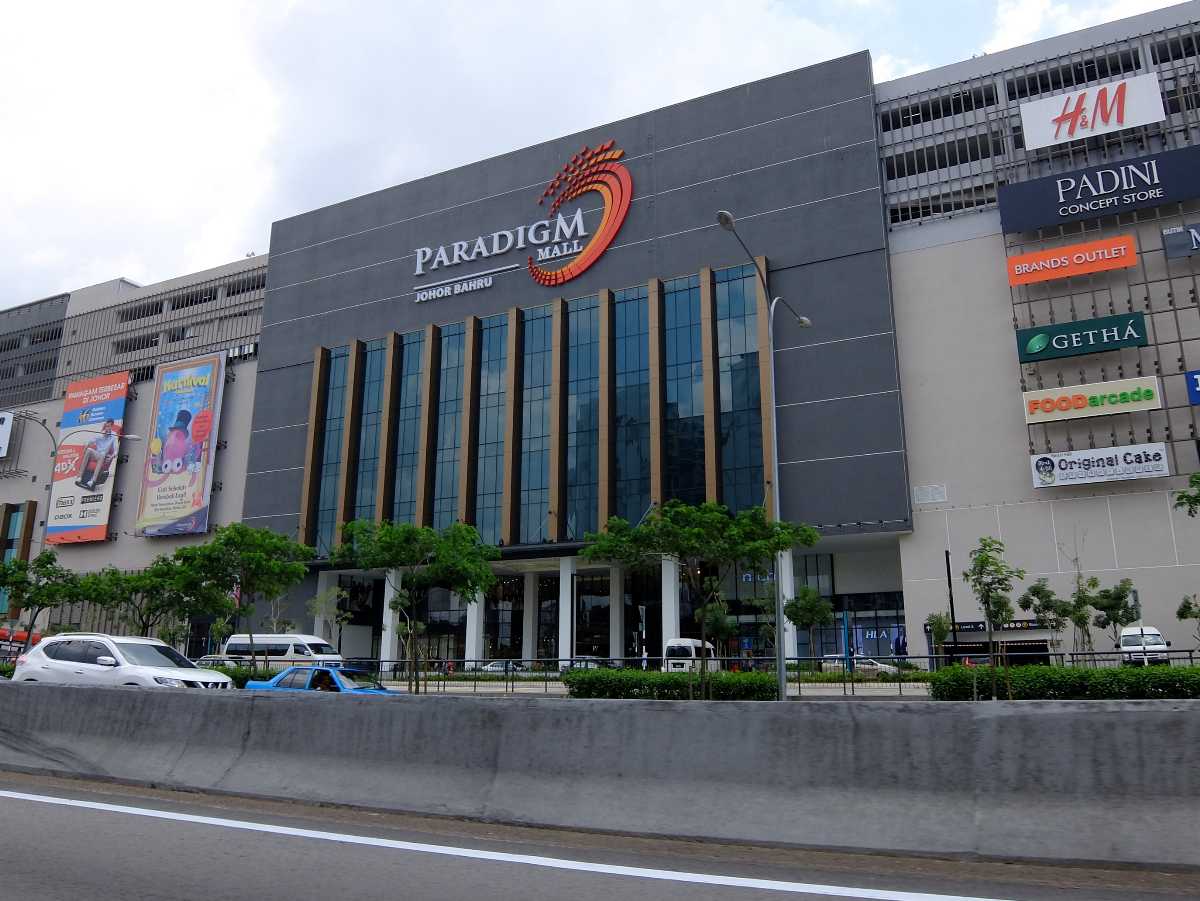https://mdw-travel-data-us-east-1.s3.amazonaws.com/img/country/Malaysia/Paradigm-Mall/img_02.jpg