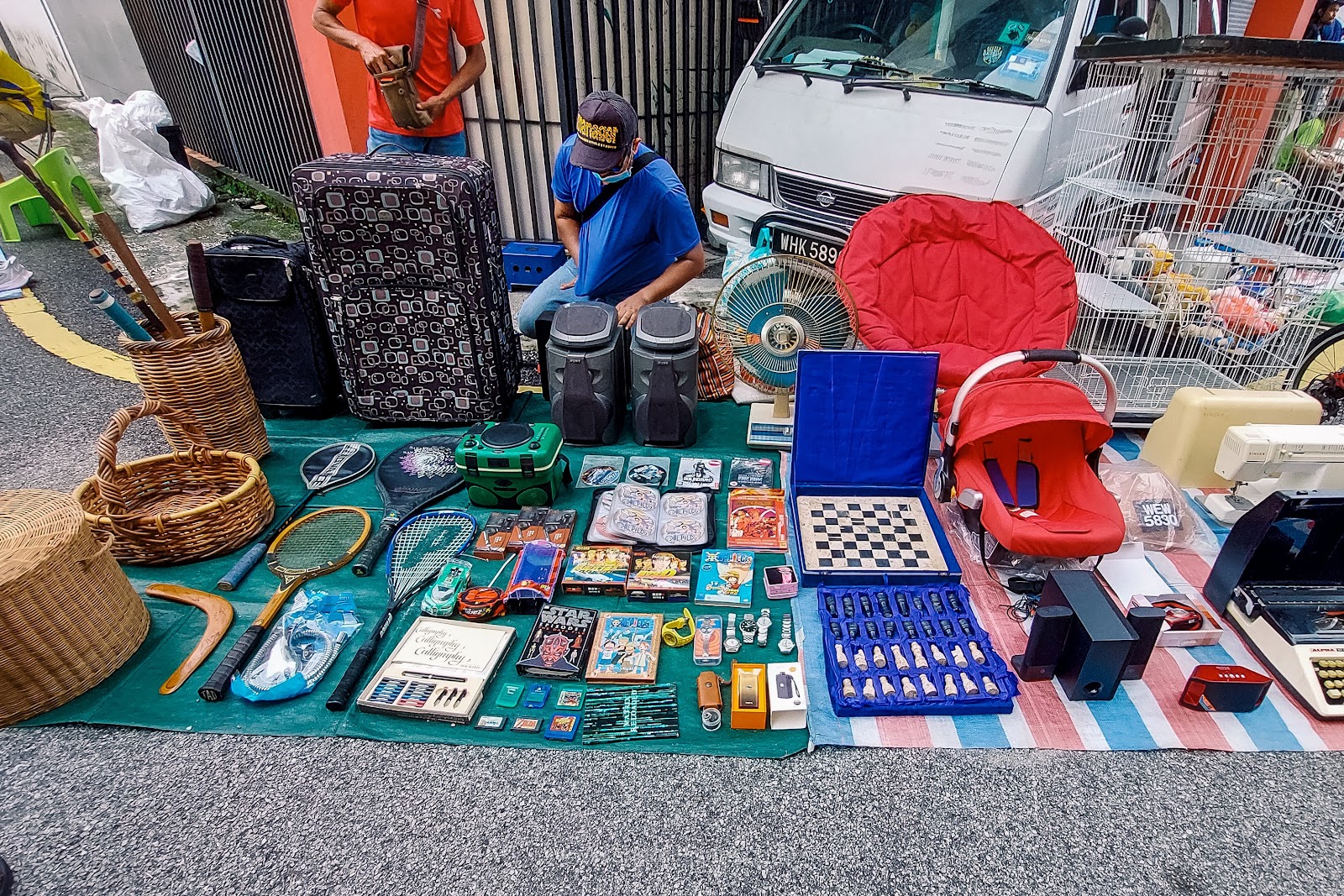 https://mdw-travel-data-us-east-1.s3.amazonaws.com/img/country/Malaysia/Pasar-Karat-Ipoh/img_03.jpg
