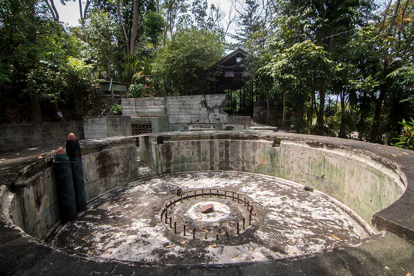 https://mdw-travel-data-us-east-1.s3.amazonaws.com/img/country/Malaysia/Penang-War-Museum/img_01.jpg