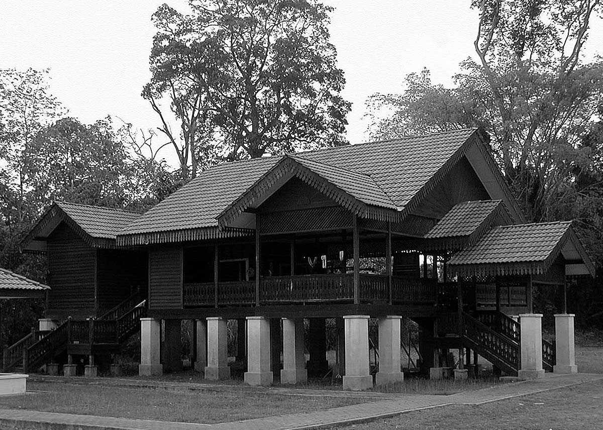 https://mdw-travel-data-us-east-1.s3.amazonaws.com/img/country/Malaysia/Pulau-Keladi-Cultural-Village/img_01.jpg