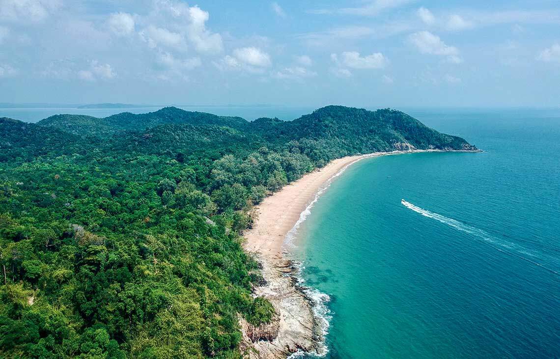 https://mdw-travel-data-us-east-1.s3.amazonaws.com/img/country/Malaysia/Pulau-Sibu/img_02.jpg