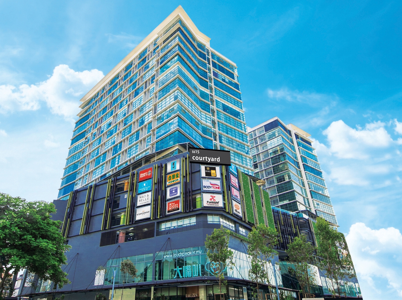 https://mdw-travel-data-us-east-1.s3.amazonaws.com/img/country/Malaysia/SS15-Courtyard/img_00.jpg