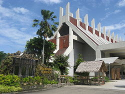 https://mdw-travel-data-us-east-1.s3.amazonaws.com/img/country/Malaysia/Sabah-State-Museum-and-Heritage-Village/img_03.jpg