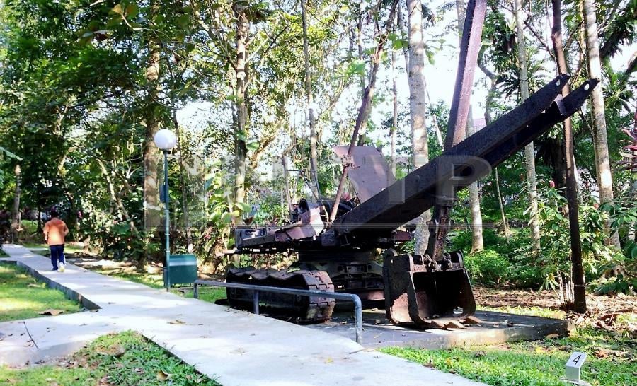 https://mdw-travel-data-us-east-1.s3.amazonaws.com/img/country/Malaysia/Sandakan-Memorial-Park/img_01.jpg