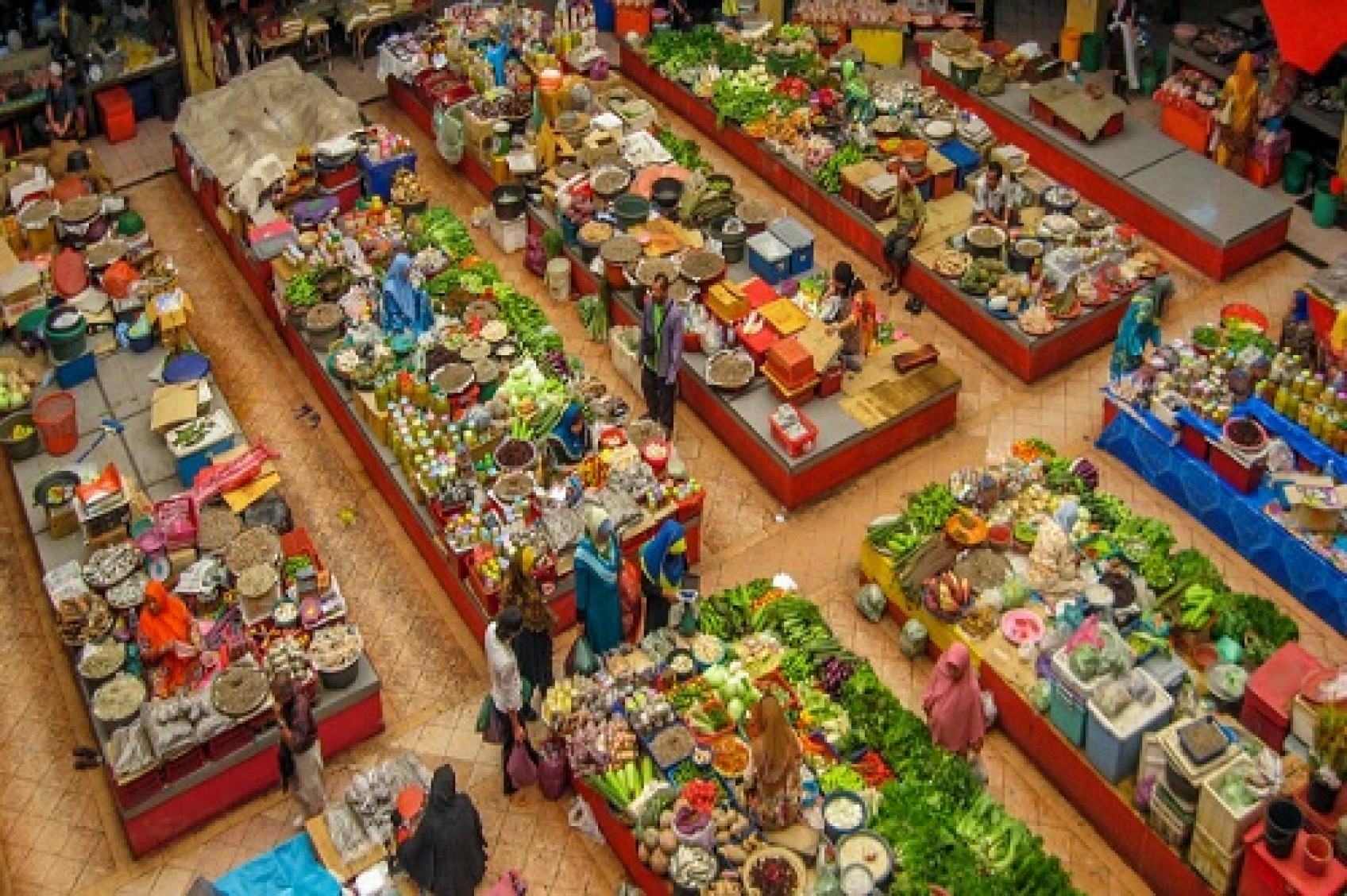 https://mdw-travel-data-us-east-1.s3.amazonaws.com/img/country/Malaysia/Siti-Khadijah-Market/img_00.jpg