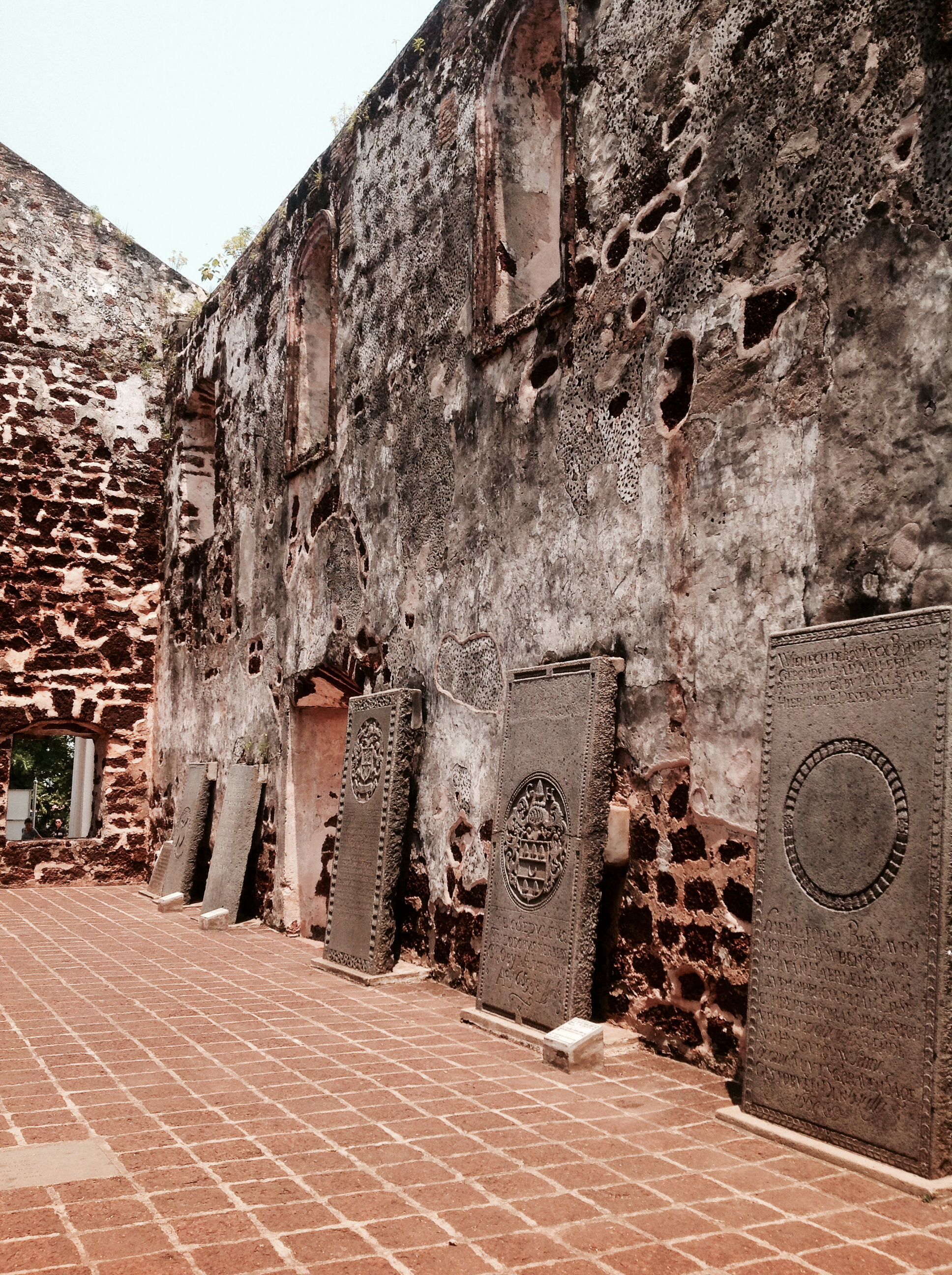 https://mdw-travel-data-us-east-1.s3.amazonaws.com/img/country/Malaysia/St-Pauls-Church/img_03.jpg