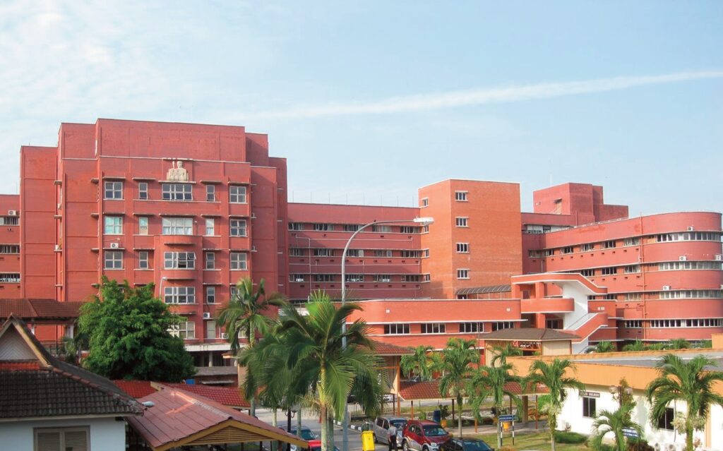 https://mdw-travel-data-us-east-1.s3.amazonaws.com/img/country/Malaysia/Sultanah-Aminah-Hospital/img_02.jpg