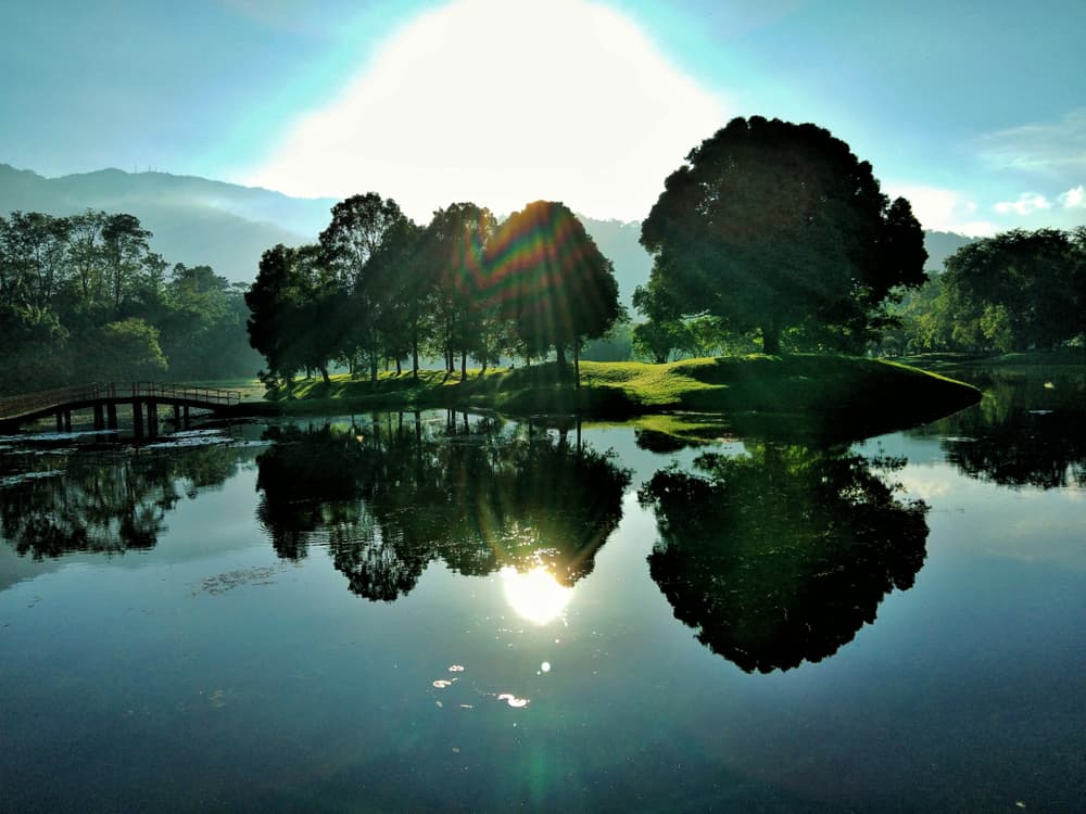 https://mdw-travel-data-us-east-1.s3.amazonaws.com/img/country/Malaysia/Taiping-Mall/img_01.jpg