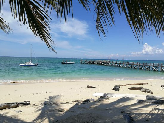 https://mdw-travel-data-us-east-1.s3.amazonaws.com/img/country/Malaysia/Tamun-Muhibbah/img_02.jpg