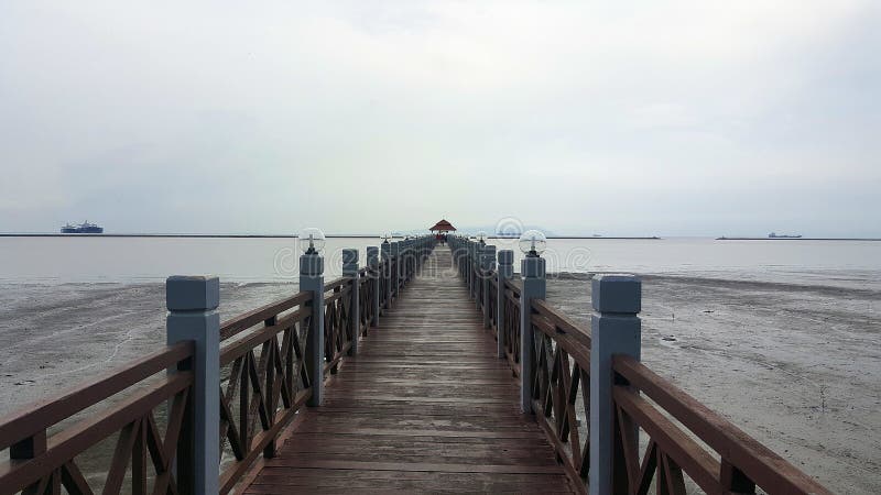 https://mdw-travel-data-us-east-1.s3.amazonaws.com/img/country/Malaysia/Tanjung-Piai-National-Park/img_04.jpg
