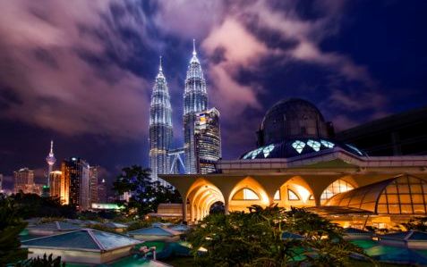 https://mdw-travel-data-us-east-1.s3.amazonaws.com/img/country/Malaysia/Titi/img_03.jpg