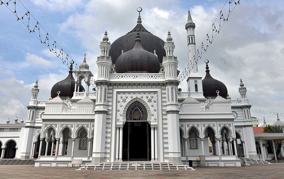 https://mdw-travel-data-us-east-1.s3.amazonaws.com/img/country/Malaysia/Zahir-Mosque/img_02.jpg