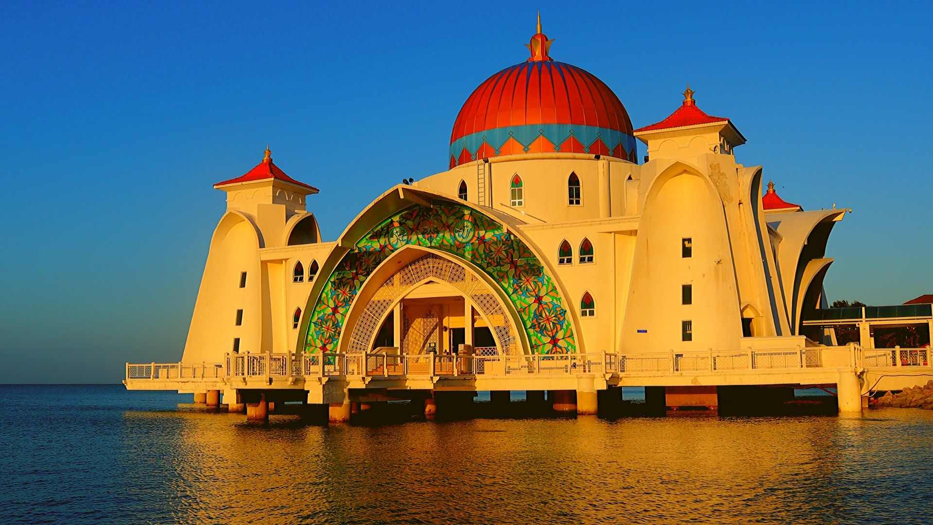 https://mdw-travel-data-us-east-1.s3.amazonaws.com/img/country/Malaysia/i-City/img_02.jpg