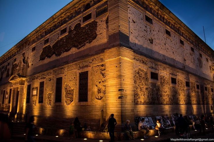 https://mdw-travel-data-us-east-1.s3.amazonaws.com/img/country/Mexico/Alhondiga-de-Granaditas/img_01.jpg
