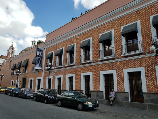 https://mdw-travel-data-us-east-1.s3.amazonaws.com/img/country/Mexico/Amparo-Museum/img_03.jpg