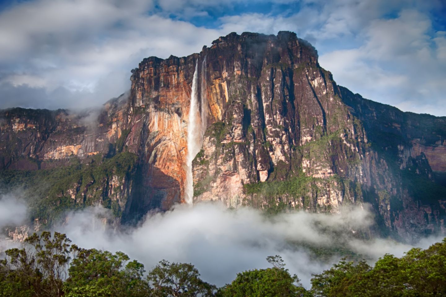 https://mdw-travel-data-us-east-1.s3.amazonaws.com/img/country/Mexico/Angels-Waterfall/img_01.jpg