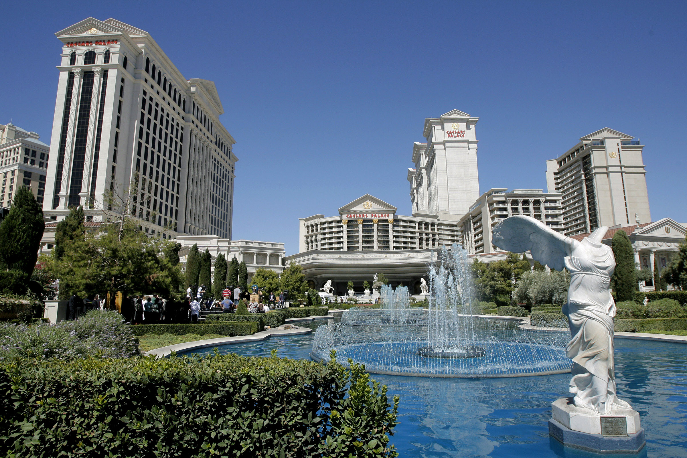 https://mdw-travel-data-us-east-1.s3.amazonaws.com/img/country/Mexico/Caesars-Casino/img_03.jpg