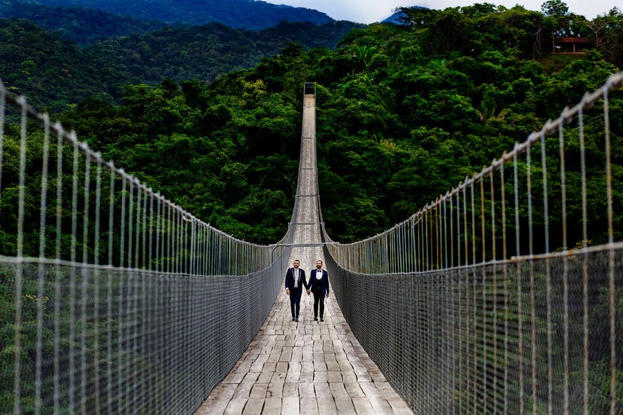 https://mdw-travel-data-us-east-1.s3.amazonaws.com/img/country/Mexico/Canopy-River/img_03.jpg
