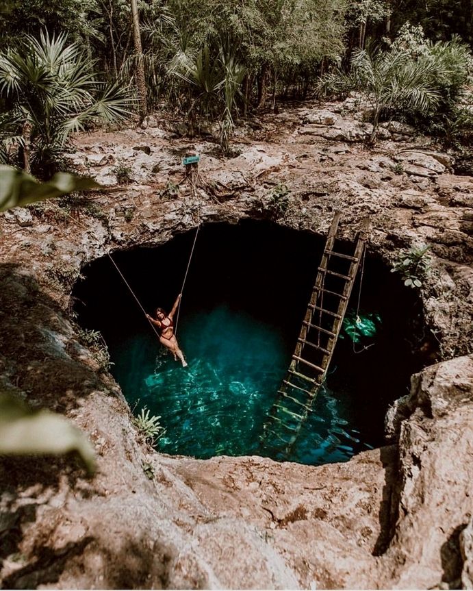 https://mdw-travel-data-us-east-1.s3.amazonaws.com/img/country/Mexico/Cenote-Calavera/img_02.jpg