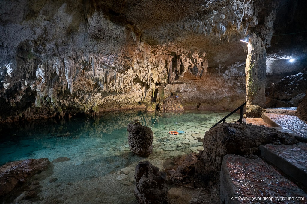 https://mdw-travel-data-us-east-1.s3.amazonaws.com/img/country/Mexico/Cenote-Carwash/img_01.jpg