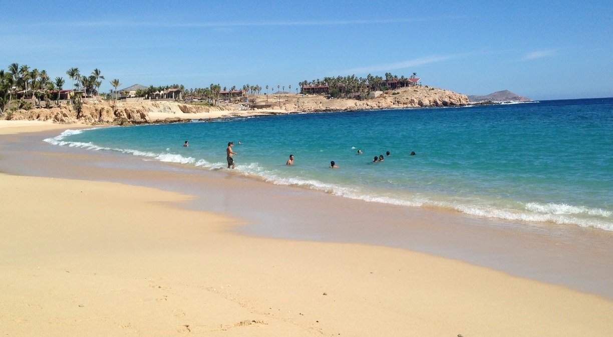 https://mdw-travel-data-us-east-1.s3.amazonaws.com/img/country/Mexico/Chileno-Beach/img_03.jpg