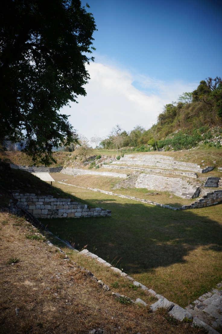https://mdw-travel-data-us-east-1.s3.amazonaws.com/img/country/Mexico/Chinkultic-Archaeological-Zone/img_02.jpg