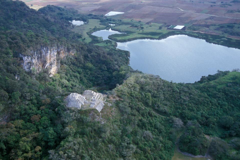 https://mdw-travel-data-us-east-1.s3.amazonaws.com/img/country/Mexico/Chinkultic-Archaeological-Zone/img_03.jpg
