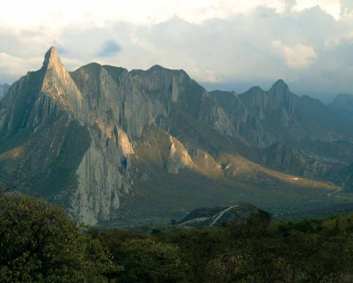 https://mdw-travel-data-us-east-1.s3.amazonaws.com/img/country/Mexico/Cumbres-de-Monterrey-National-Park/img_01.jpg