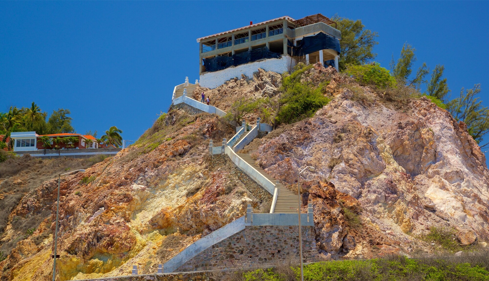 https://mdw-travel-data-us-east-1.s3.amazonaws.com/img/country/Mexico/El-Mirador/img_01.jpg