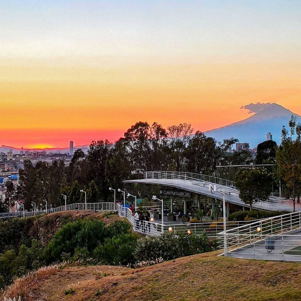 https://mdw-travel-data-us-east-1.s3.amazonaws.com/img/country/Mexico/El-Mirador/img_03.jpg