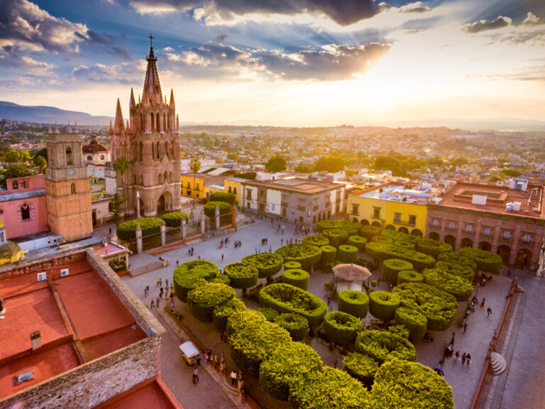 https://mdw-travel-data-us-east-1.s3.amazonaws.com/img/country/Mexico/El-Parque-Landeta/img_00.jpg