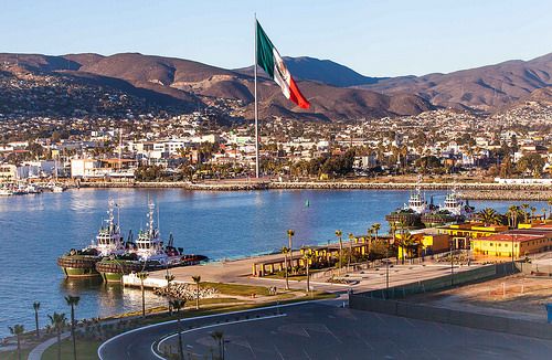 https://mdw-travel-data-us-east-1.s3.amazonaws.com/img/country/Mexico/Ensenada-Grande/img_02.jpg