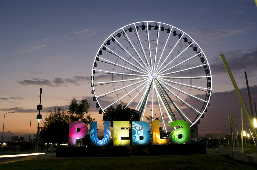 https://mdw-travel-data-us-east-1.s3.amazonaws.com/img/country/Mexico/Estrella-de-Puebla/img_03.jpg
